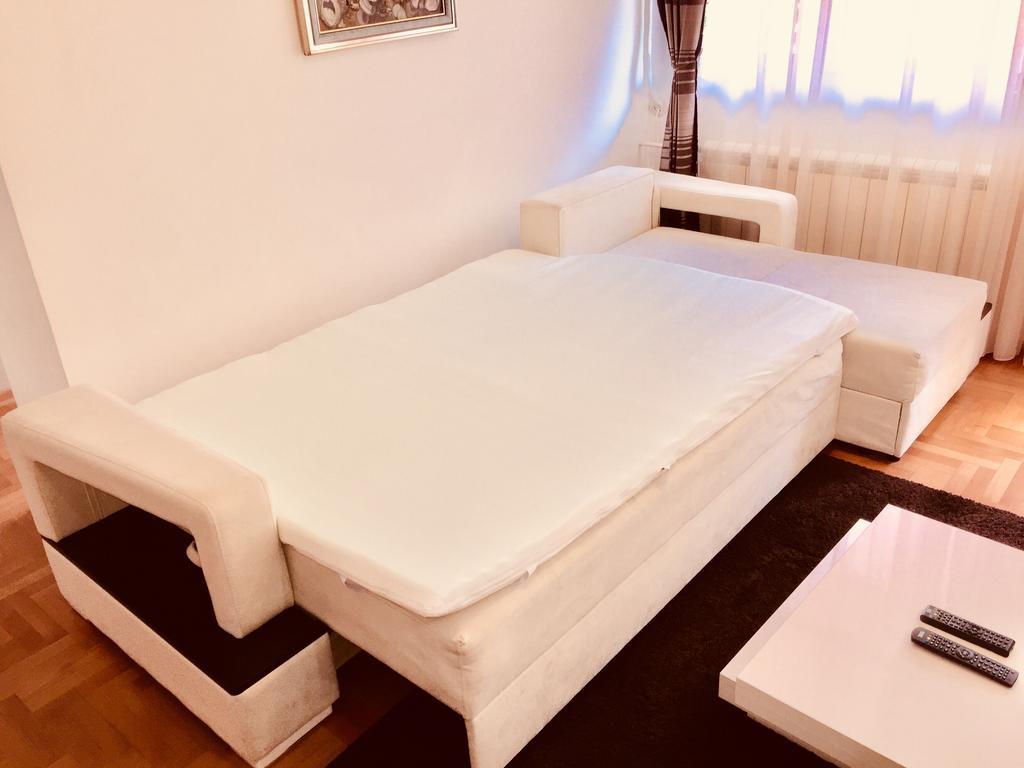 Apartments King Milan, City Center 베오그라드 외부 사진